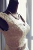 Ärmelloses V-Ausschnitt Spitze Elegantes informelles Brautkleid mit Gürtel - 2