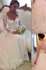 V-Ausschnitt Tüll Langärmeliges Extravagantes Brautkleid mit Natürlicher Taille - 1