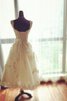 Ärmelloses V-Ausschnitt Spitze Elegantes informelles Brautkleid mit Gürtel - 3