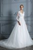 Wunderbar Gesticktes Festliches Brautkleid mit Natürlicher Taille aus Spitze - 5