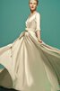 Halle Garten V-Ausschnitt bodenlanges luxus Brautkleid aus Satin - 1
