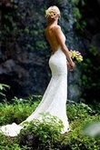 Garten Aufregend Ärmelloses Brautkleid mit Offenen Rücken mit Stickerei