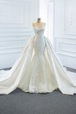 Absorbierend Herz-Ausschnitt Elegantes Sittsames Brautkleid mit Bordüre