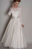 Lange Ärmeln Organza stilvolles romantisches Brautkleid mit Schmetterlingsknoten mit Bordüre