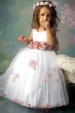 Robe de cortège enfant ligne a de princesse manche nulle avec fleurs encolure ronde