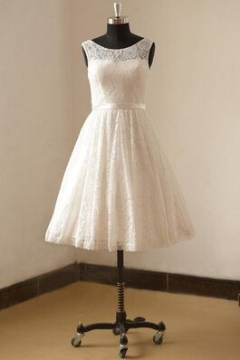 Schaufel-Ausschnitt A-Line Ärmellos Brautkleid mit Bordüre mit Gürtel