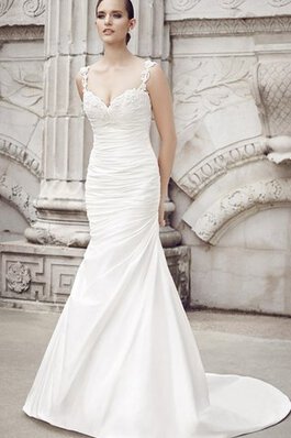 Satin plissiertes rückenfreies formelles sexy Brautkleid mit Herz-Ausschnitt