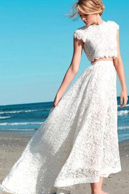 Strand Juwel Ausschnitt Reißverschluss mini Brautkleid mit gekappten Ärmeln mit Bordüre