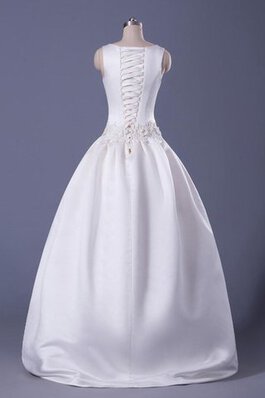 Vintage niedrige Taille Duchesse-Linie Ärmelloses langes bodenlanges Brautkleid