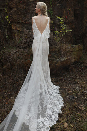 Halle Gewinnend V-Ausschnitt Brautkleid mit Bordüre mit Offenen Rücken - Bild 4