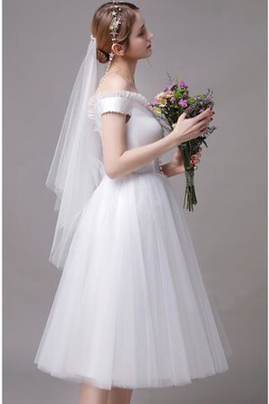 Robe de mariée éblouissant avec sans manches en satin de longueur à genou bref - Photo 5
