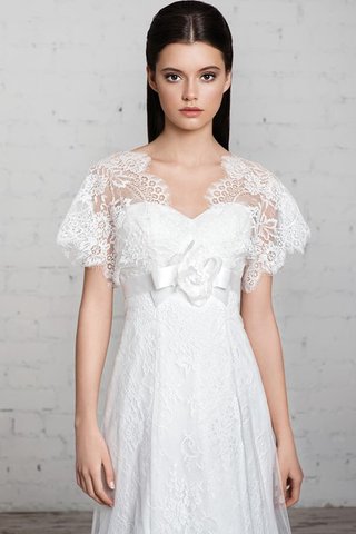 Spitze Tüll V-Ausschnitt einfaches Brautkleid mit Gürtel mit Blume - Bild 2