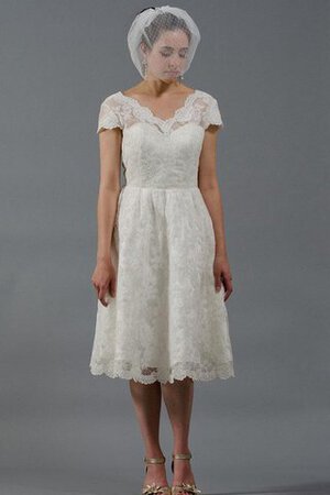 Spitze Reißverschluss knielanges Brautkleid mit Bordüre mit Blume - Bild 2