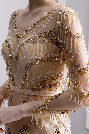 Normale Taille Attraktiv Perlenbesetztes Stilvolles Ballkleid mit V-Ausschnitt - Bild 5