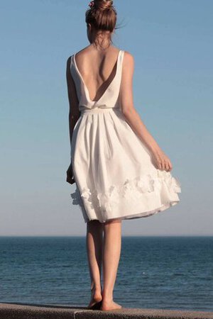 A linie langärmeliges modisches knielanges Brautkleid mit Blume mit Juwel Ausschnitt - Bild 3