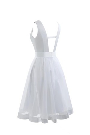 Natürliche Taile Etui Bateau Ausschnitt plissiertes romantisches Brautkleid ohne Ärmeln - Bild 8