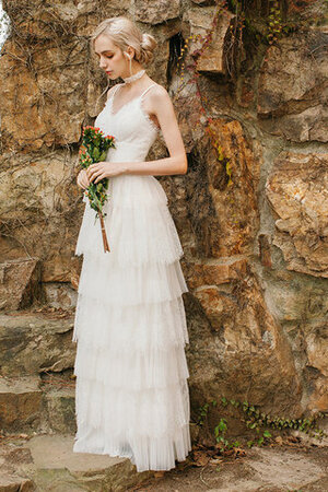 Funkelnd Garten Strand Sittsames Brautkleid mit Mehrschichtigen Rüsche - Bild 4