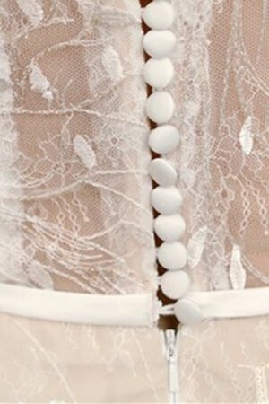 Halle Garten Charmant Glamouröses Brautkleid mit Knöpfen - Bild 7