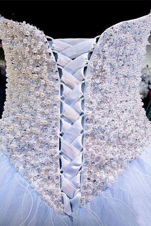 Ausgezeichnet Formelles Sittsames Quinceanera Kleid aus Satin mit Perlen - Bild 4