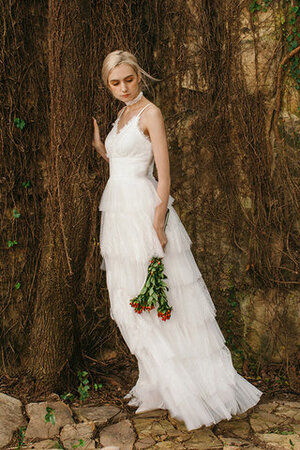 Funkelnd Garten Strand Sittsames Brautkleid mit Mehrschichtigen Rüsche - Bild 2