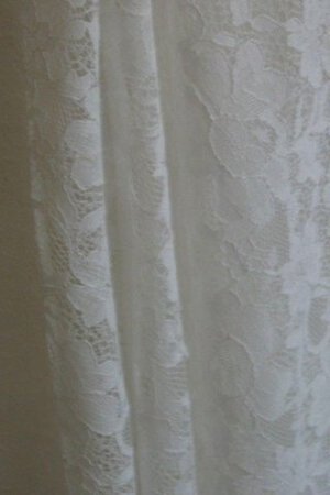 Kurze Ärmeln V-Ausschnitt normale Taille extravagantes Brautkleid mit Schleife mit Bordüre - Bild 5