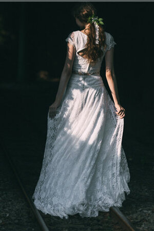 Exquisit A-Line Dehnbarer Satin Brautkleid mit Bordüre mit Kurzen Ärmeln - Bild 4