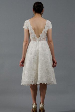 Spitze Reißverschluss knielanges Brautkleid mit Bordüre mit Blume - Bild 3