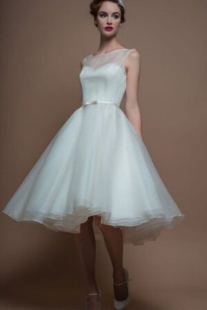 Durchsichtige Rücken Outdoor Ärmellos wadenlanges mini Brautkleid mit Knöpfen - Bild 1