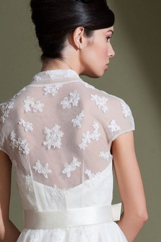 A-Line kurze Ärmeln knöchellanges Brautkleid mit Applike mit gekappten Ärmeln - Bild 2