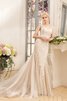 Robe de mariée long discrete col en bateau textile en tulle avec manche épeules enveloppants - 1