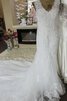 Ärmelloses Meerjungfrau Spitze bodenlanges Brautkleid mit Kapelle Schleppe mit V-Ausschnitt - 2