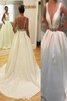Robe de mariée distinguee avec sans manches en satin v encolure de traîne moyenne - 1