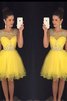 Robe de graduation bref naturel textile en tulle a-ligne avec perle - 1
