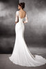 Robe de mariée en dentelle longueur au ras du sol frappant encolure en carré longue - 2