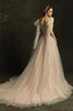 Robe de mariée belle dans l'eglise romantique naturel vintage - 3