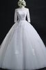 Robe de mariée plissé de mode de bal avec ruban col u profond avec manche 3/4 - 1