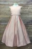 Satin plissiertes A-Line langes knöchellanges Blumenmädchenkleid - 1