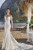 Robe de mariée impressioé col en forme de cœur avec bouton d'epaule ecrite a plage - 1