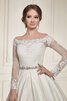 Abito da Sposa in pizzo A-Line Fuori dalla spalla in Pizzo con Perline con Bottone - 4