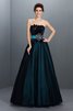 Duchesse-Linie Elastischer Gewebter Satin Trägerlos Bodenlanges Quinceanera Kleid mit Fell - 1