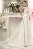 Robe de mariée modeste plissage a plage de col en cœur appliques - 1