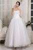 Organza Perlenbesetztes Empire Taille Brautkleid mit Herz-Ausschnitt ohne Ärmeln - 1