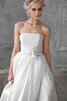 A-Line Ärmelloses Taft bescheidenes Brautkleid mit Schmetterlingsknoten ohne Träger - 3