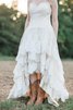 Ärmellos A-Line hoch niedrig extravagantes Brautkleid mit Blume mit Bordüre - 4