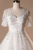 Robe de mariée ligne a avec lacets de princesse fantastique a eglise - 5