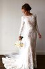 Langärmeliges Vintage hoher Kragen extravagantes Brautkleid mit Bordüre mit Applikation - 1