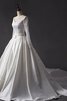 Robe de mariée sobre en organza avec perle croisade en satin - 2