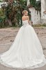 Abito da Sposa in Raso Cuore Senza Maniche con Increspato con Perline Coda A Strascico Corto - 3