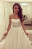 Sweep Train Ziemlich Luxus Stilvolles Brautkleid aus Satin - 3