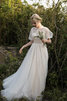 Abito da sposa in pizzo in pizzo abbagliante naturale in tulle all aperto - 8